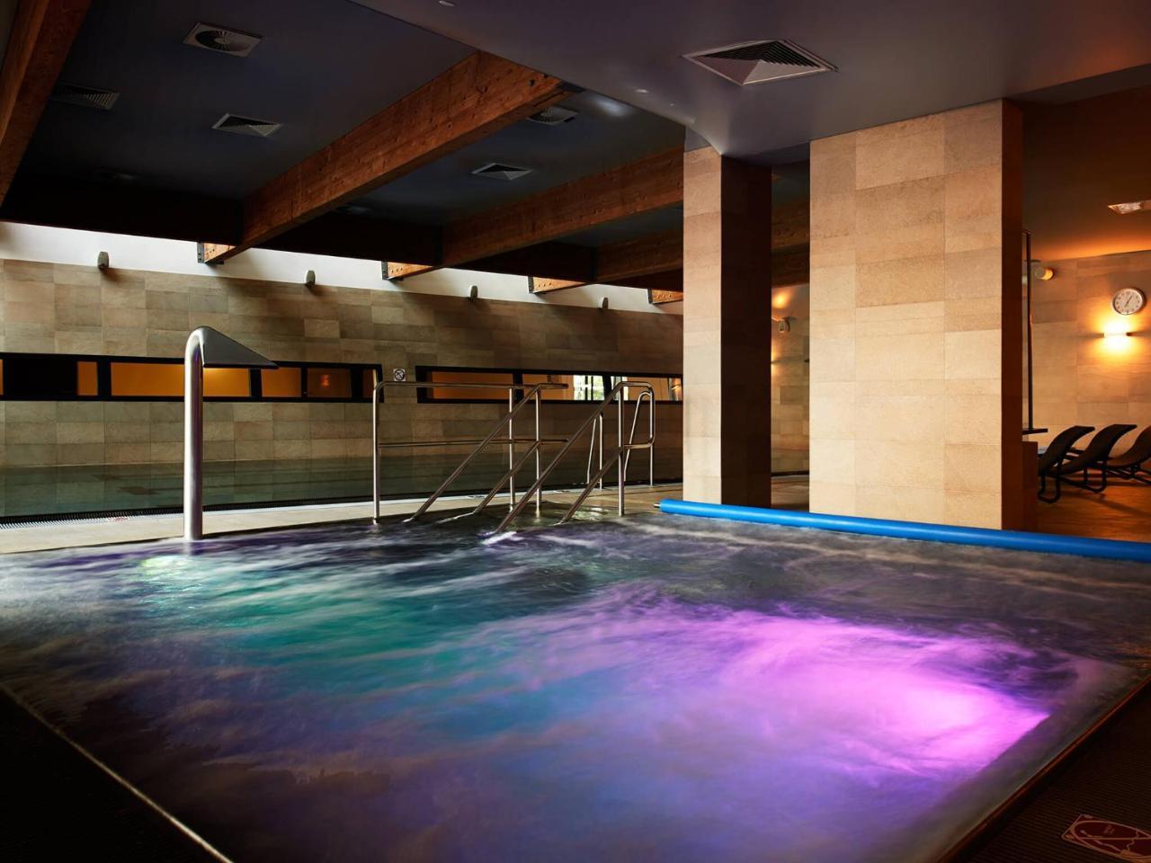 Vacationclub - Olympic Park Apartment A405 โควอบเซก ภายนอก รูปภาพ